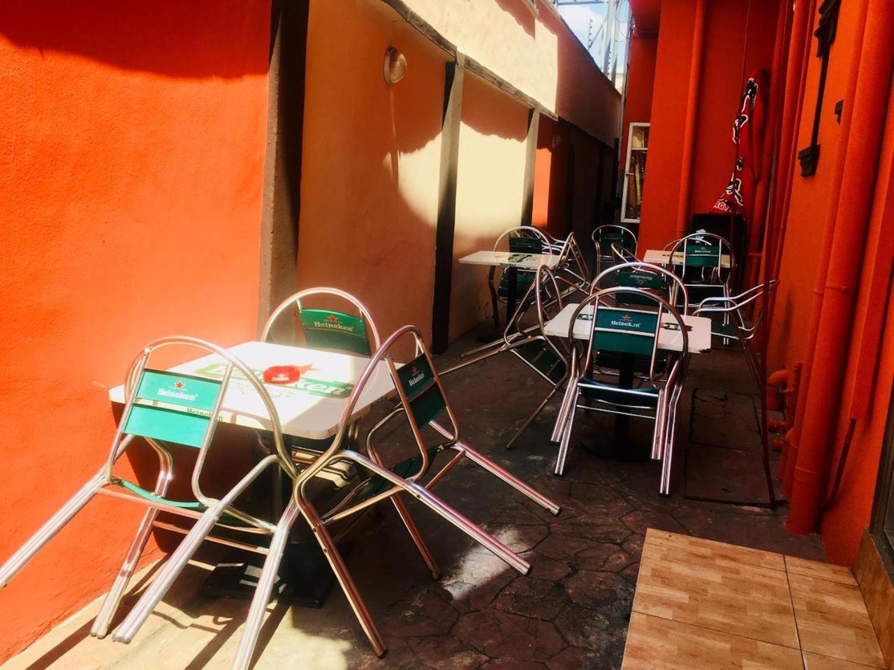 Esporta Suites Yaba Lagos Kültér fotó